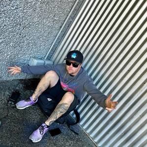 Meet your Posher, Mike